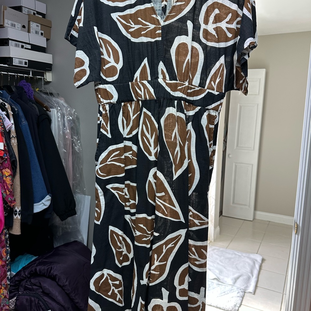 Uncle Frank Black and Brown Leaf Print Midi Dress